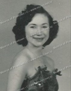 Dorothy Low